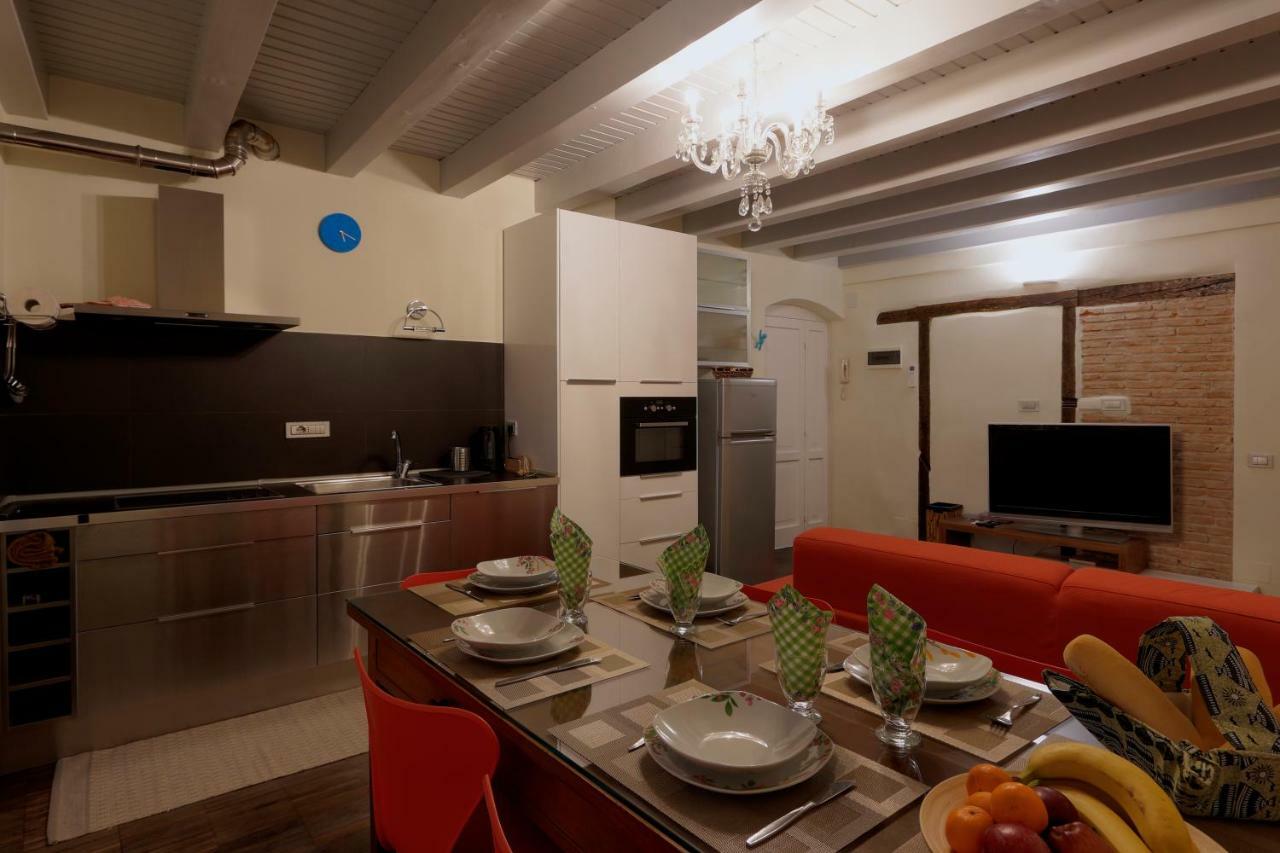 House 41, Nuovo In Borgo Storico Apartment Bergamo Bagian luar foto
