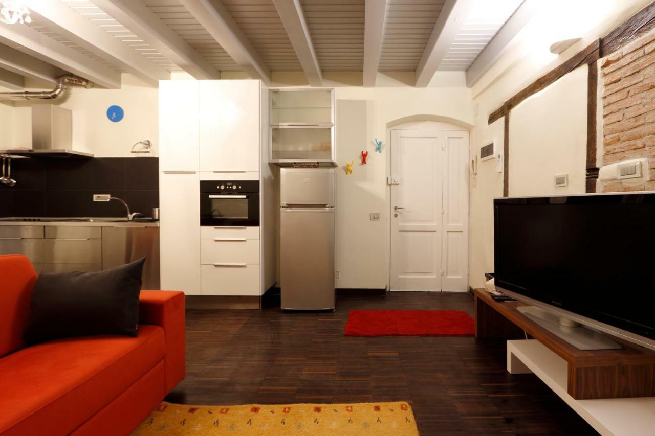 House 41, Nuovo In Borgo Storico Apartment Bergamo Bagian luar foto